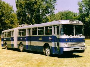 Ikarus 180